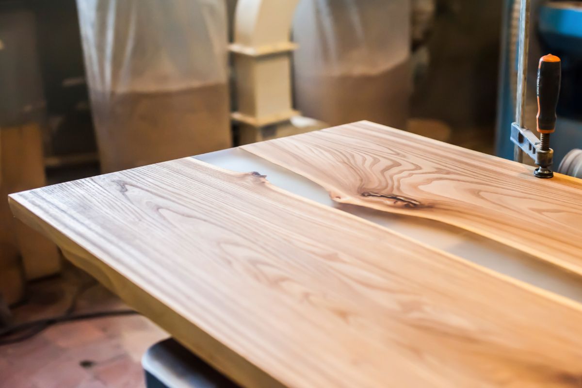 2x4 shop epoxy table