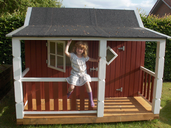 How to build a  Wendy  House  BuildEazy