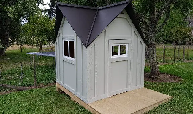 childrens garden house